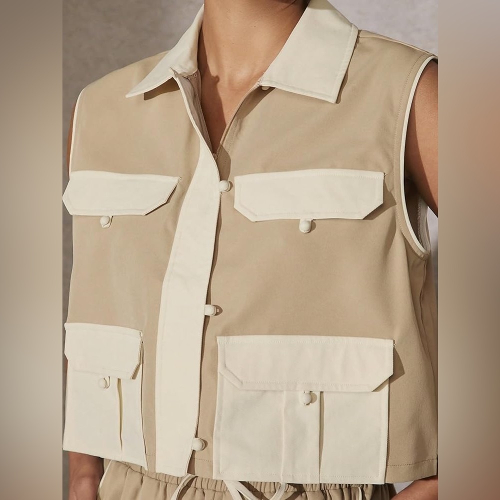 Tan & ivory matching 2 piece shorts & vest set — pocket front button up detail - Picture 4 of 7